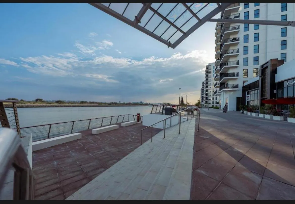 Water Edge, Yas Island Apartment Abu Dhabi
